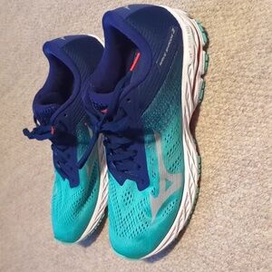 Women's Mizuno Wave Shadow 3 Running Shoes, Blue/Green, Women's 10